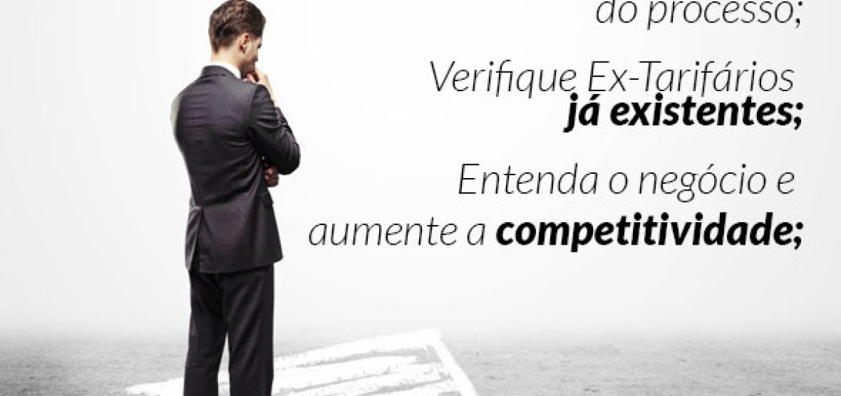 Executivo em pé sobre uma seta apontando para frente, refletindo sobre estratégias para identificar oportunidades no regime ex-tarifário e aumentar a competitividade — regime-extarifario-pronto-para-identificar-as-oportunidades